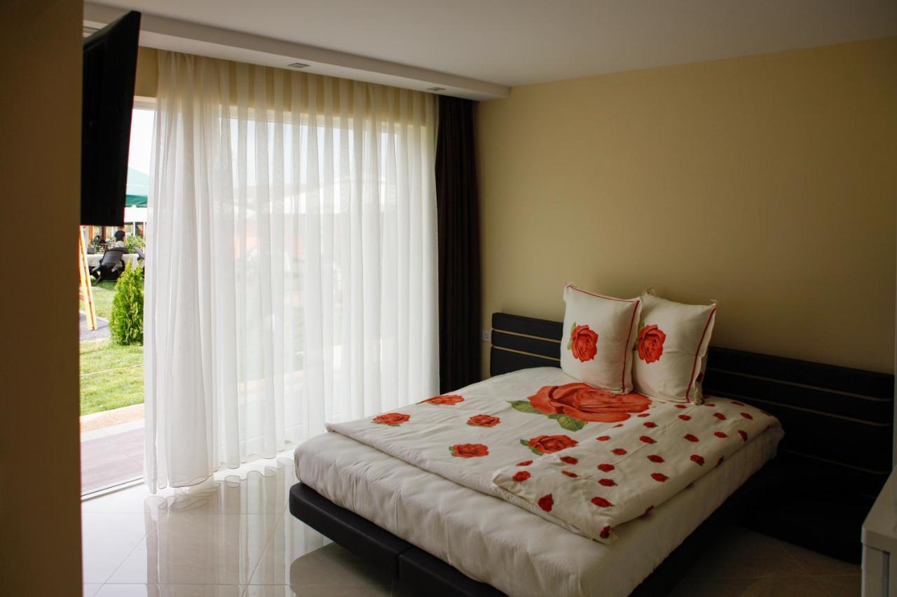 סינמורץ Zafo Hotel מראה חיצוני תמונה