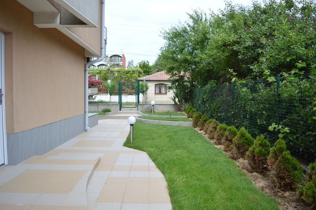 סינמורץ Zafo Hotel מראה חיצוני תמונה